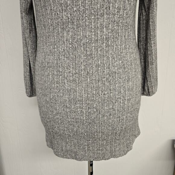 Women's Sadie & Sage Gray Lightweight Short Sweater Dress/Tunic | Size XS - Picture 4 of 10